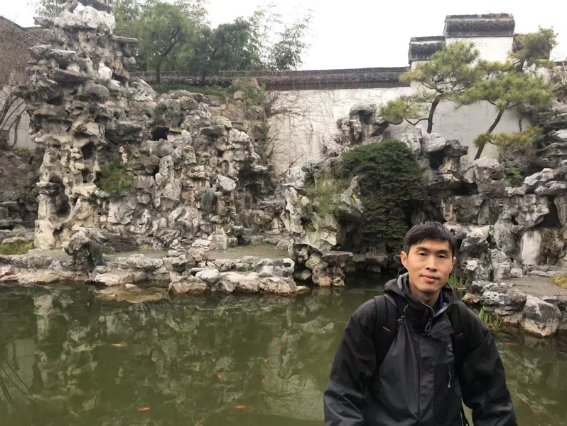 罗闽