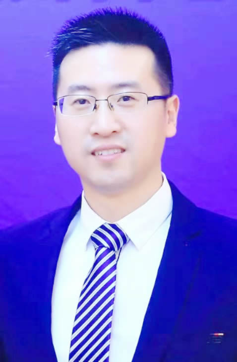 闫光超