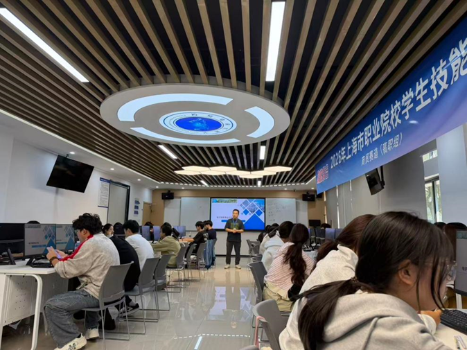 明晰专业方向    规划大学新...